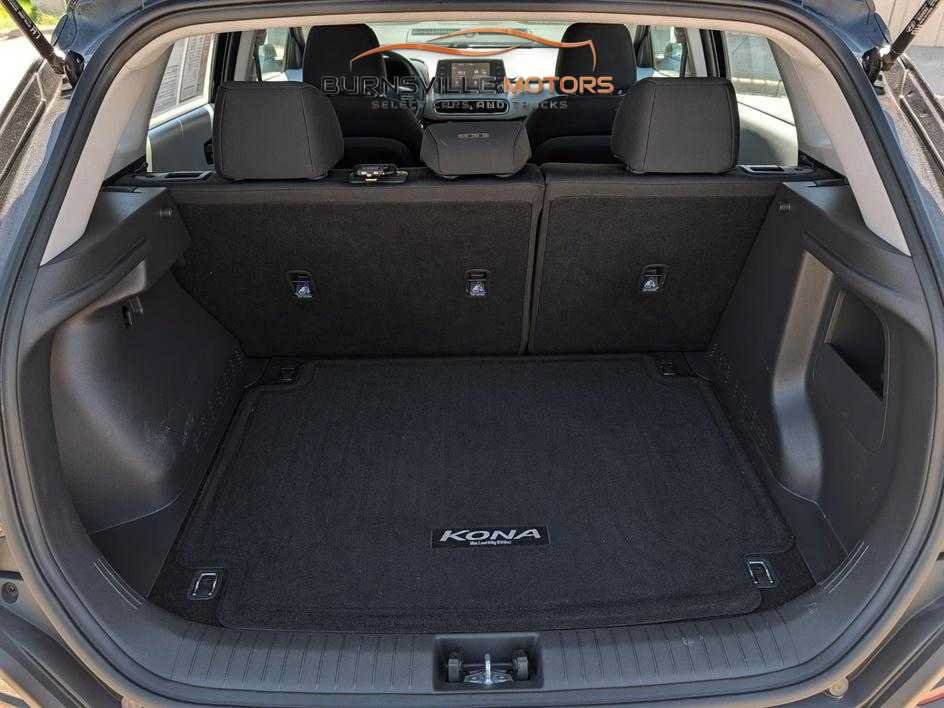 Used 2019 Hyundai Kona SE AWD/4WD image 12