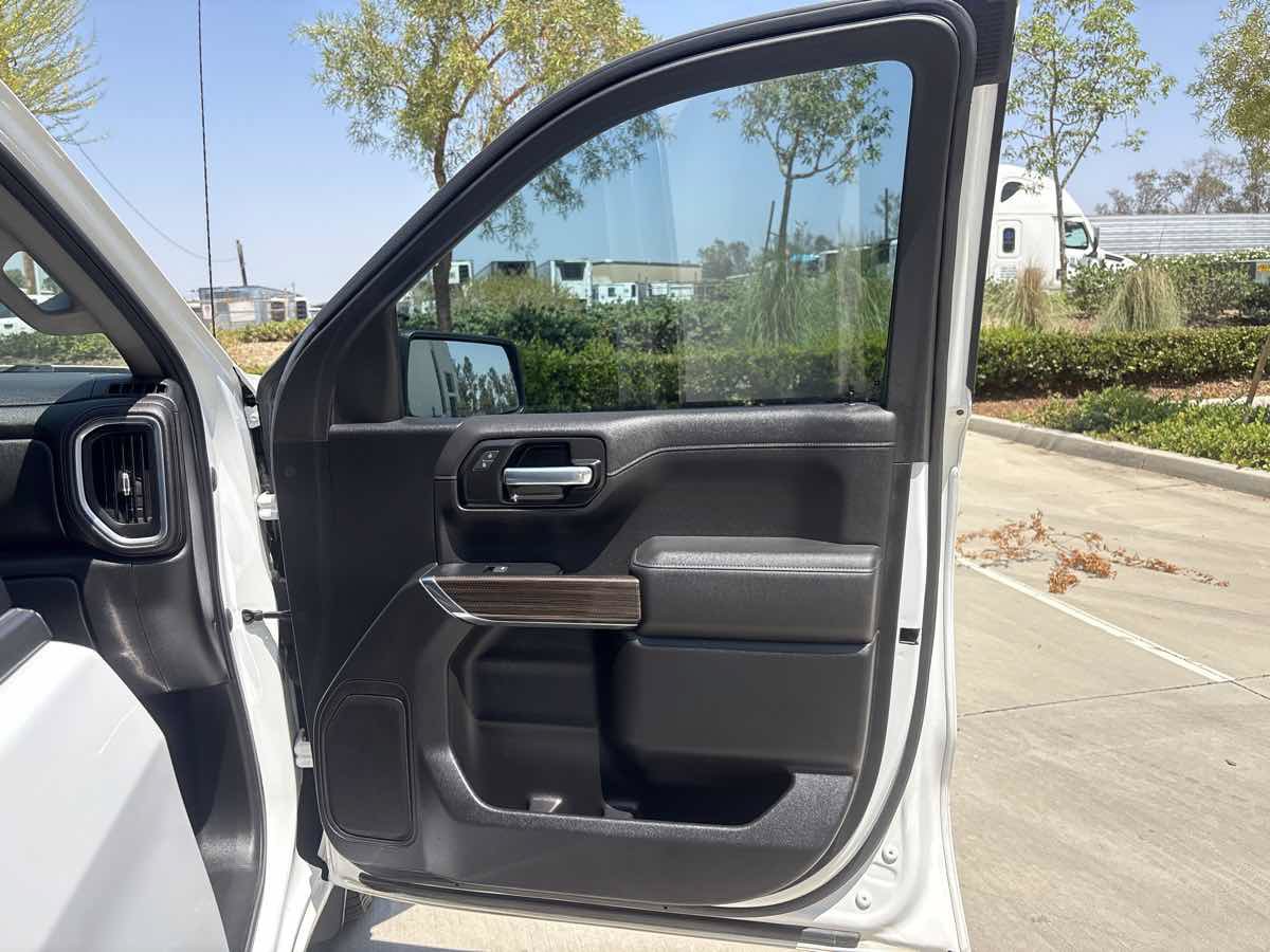 Used 2021 Chevrolet Silverado 1500 RST RWD image 16