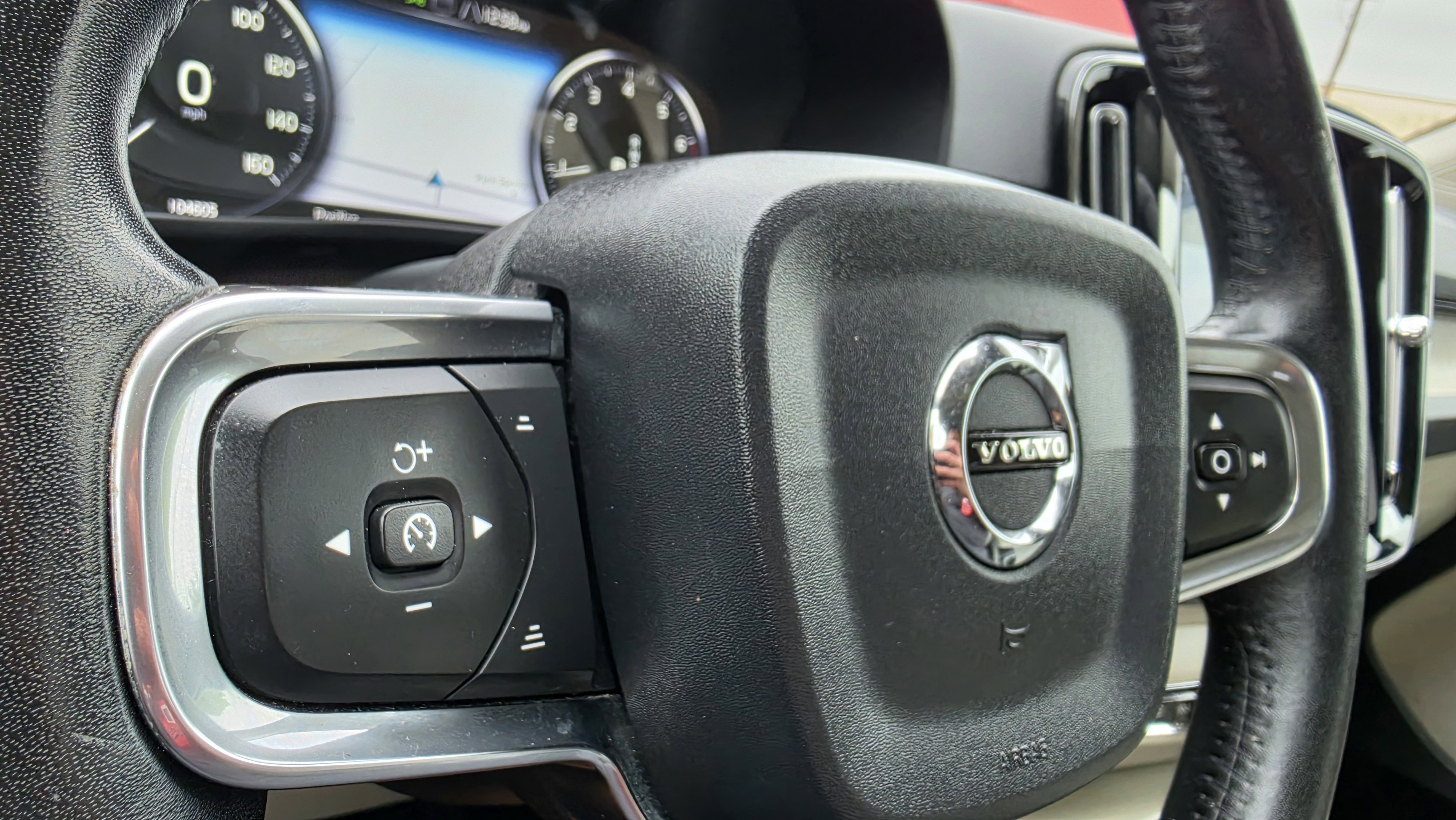 Used 2019 Volvo XC40 T5 Inscription AWD/4WD image 45
