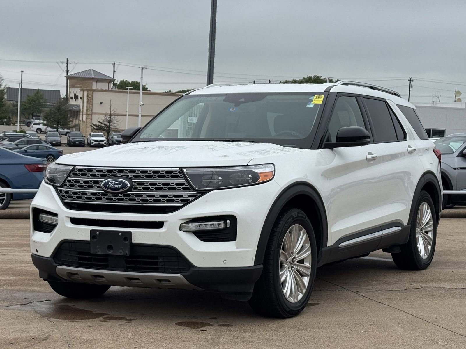 Used 2022 Ford Explorer Limited w/ Limited Technology Package RWD image 8