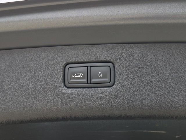 Used 2024 Genesis GV80 2.5T AWD/4WD image 12