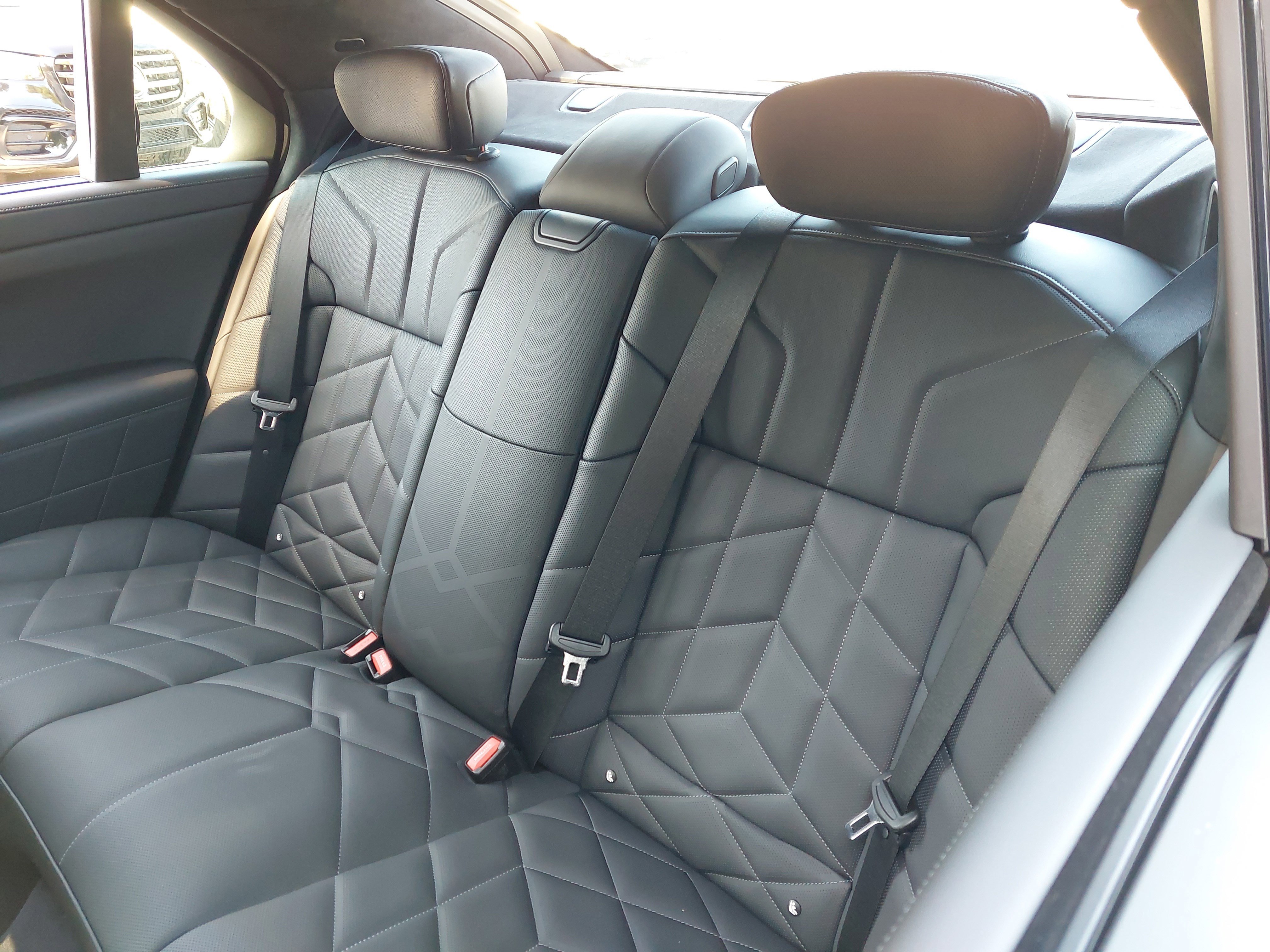 New 2025 BMW 760i xDrive w/ Executive Package AWD/4WD image 15