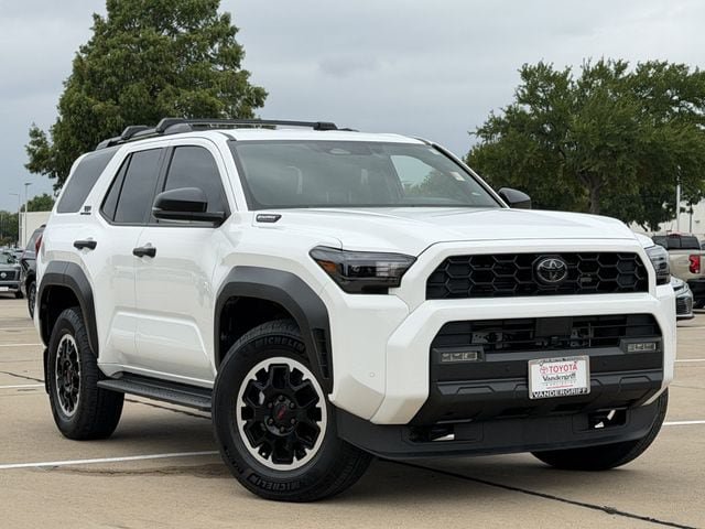 Certified 2025 Toyota 4Runner TRD Off-Road AWD/4WD image 2