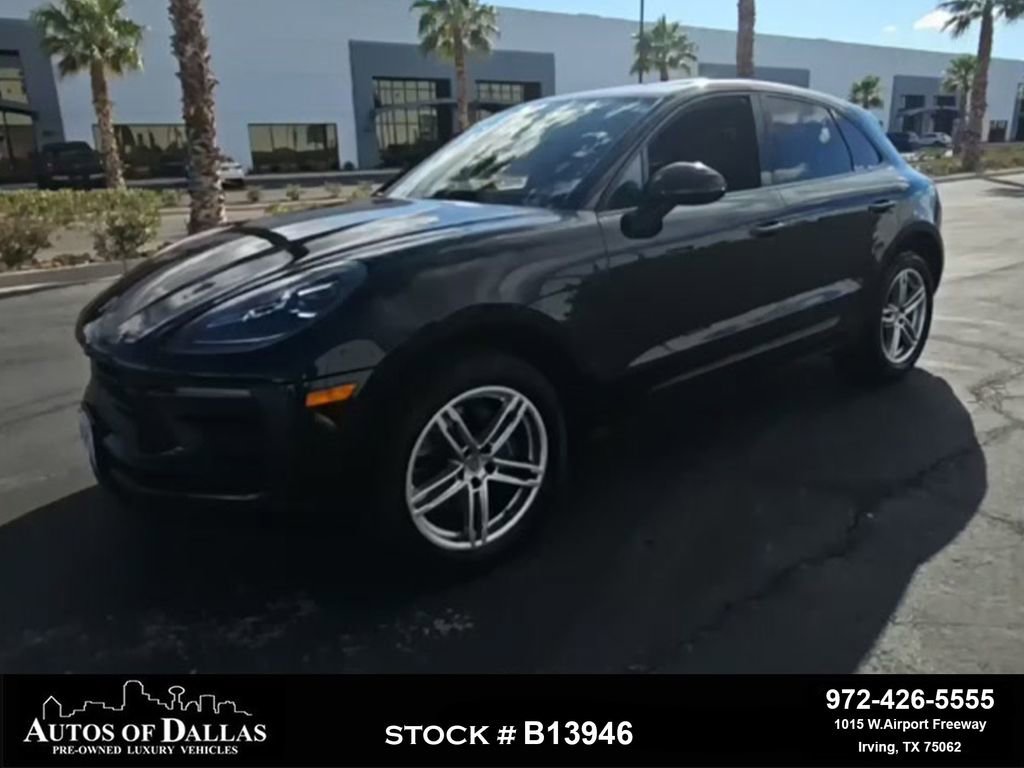 Used 2024 Porsche Macan image 1