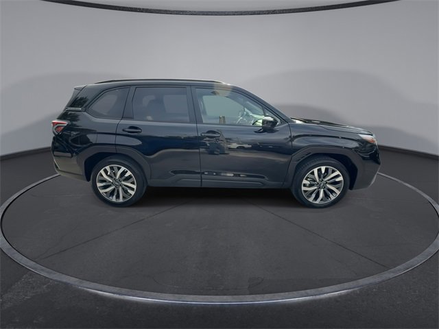 Used 2025 Subaru Forester Touring image 9