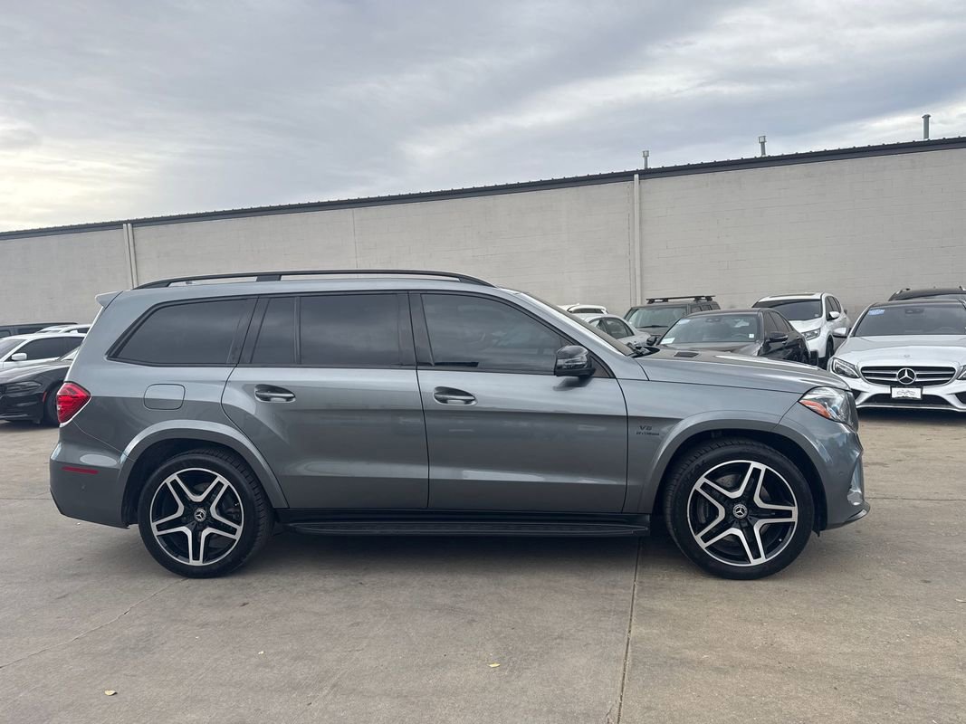 Used 2018 Mercedes-Benz GLS 550 4MATIC image 4