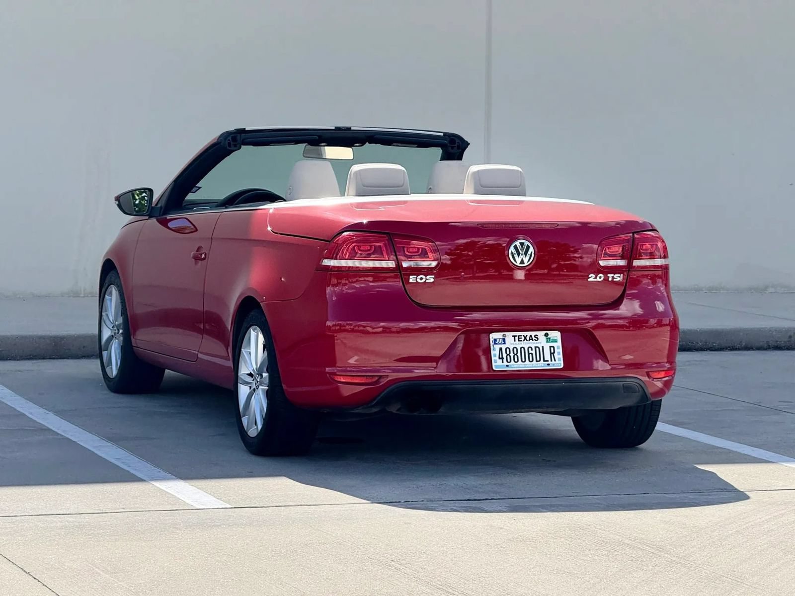 Used 2012 Volkswagen Eos Komfort FWD image 5