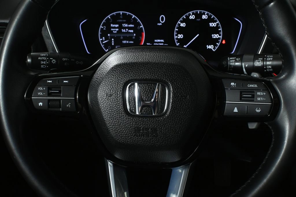 Used 2023 Honda Pilot Touring image 19