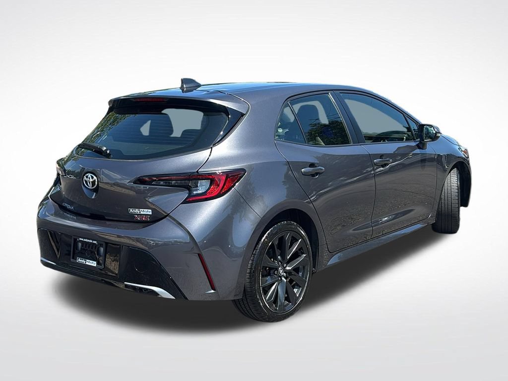 Used 2025 Toyota Corolla XSE FWD image 7