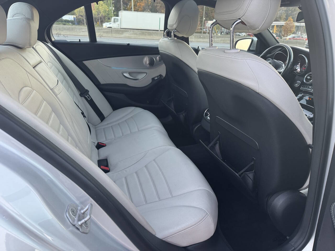 Used 2015 Mercedes-Benz C 400 4MATIC w/ Driver Assistance Package image 11