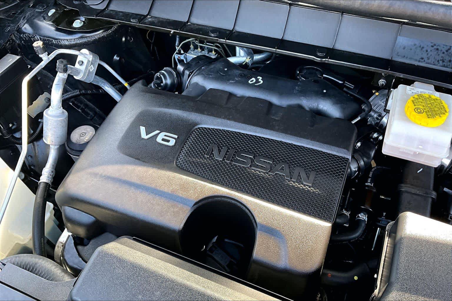 Certified 2024 Nissan Pathfinder Platinum FWD image 30