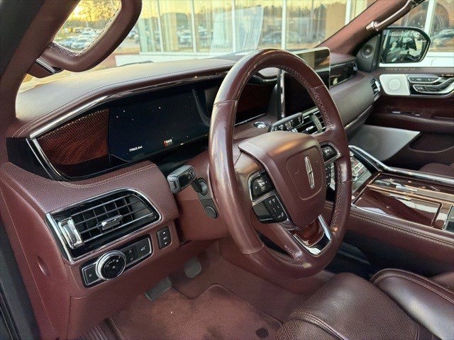 Used 2021 Lincoln Navigator L Black Label w/ Cargo Convenience Package image 13