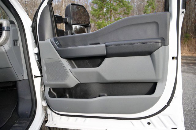 Used 2023 Ford F450 XLT w/ XLT Value Package image 40