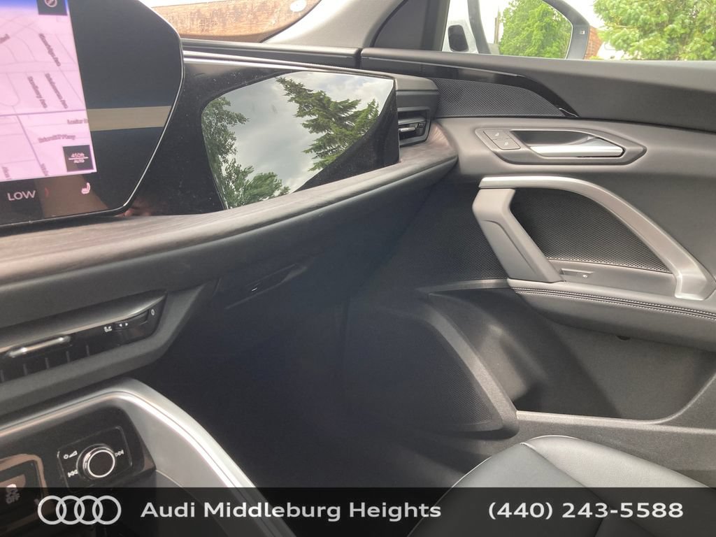 Certified 2025 Audi Q5 Premium AWD/4WD image 45