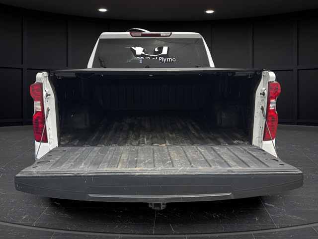 Used 2023 Chevrolet Silverado 1500 LT AWD/4WD image 26