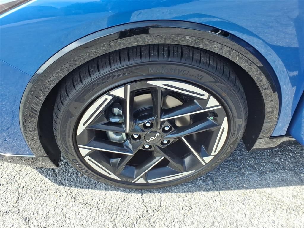 New 2025 Kia K4 GT-Line w/ GT-Line Premium Package image 14