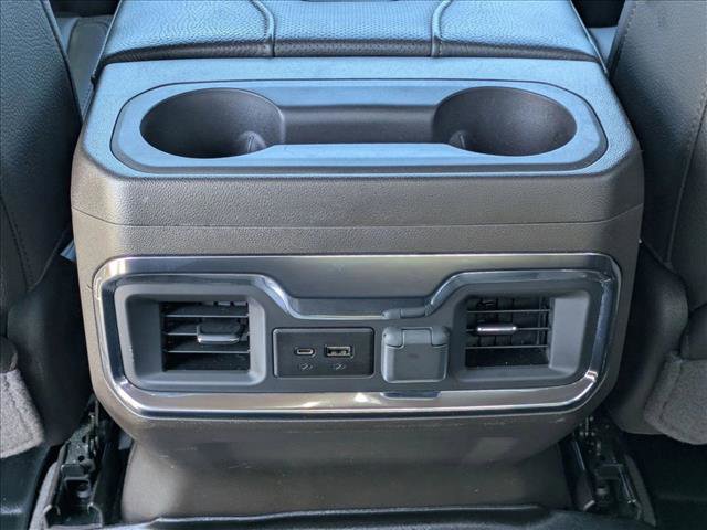 Used 2022 GMC Sierra 3500 Denali w/ Denali Ultimate Package AWD/4WD image 18