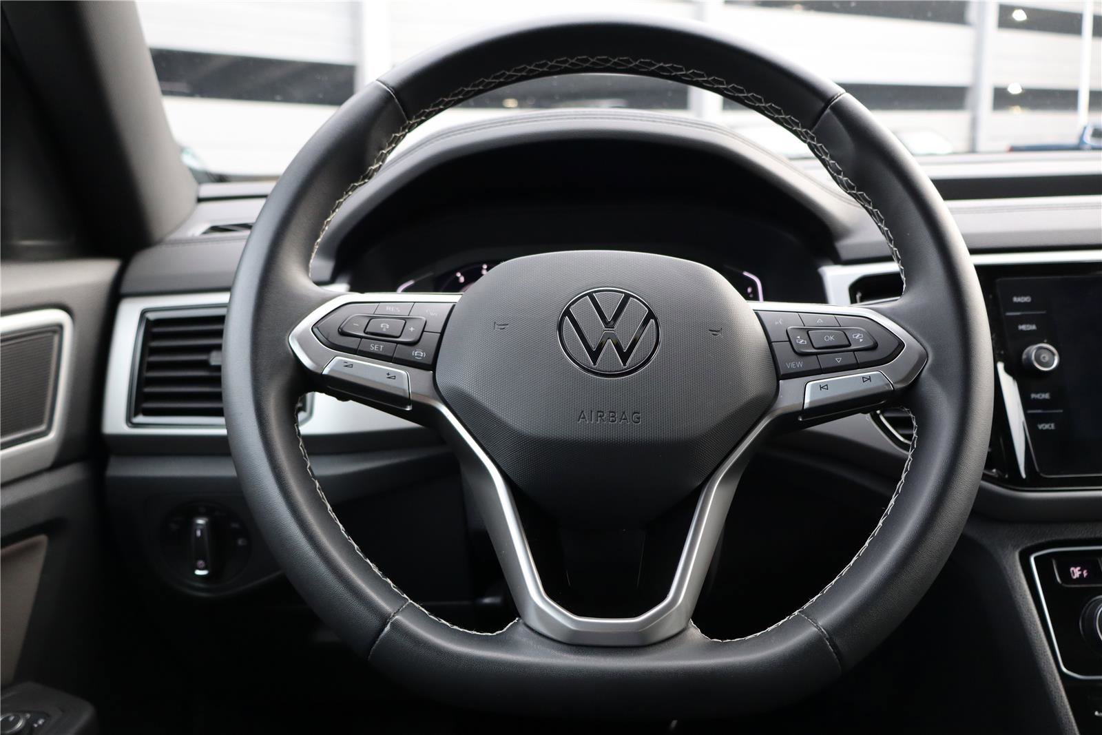 Certified 2023 Volkswagen Atlas Cross Sport SE w/ Black Wheel Package image 16