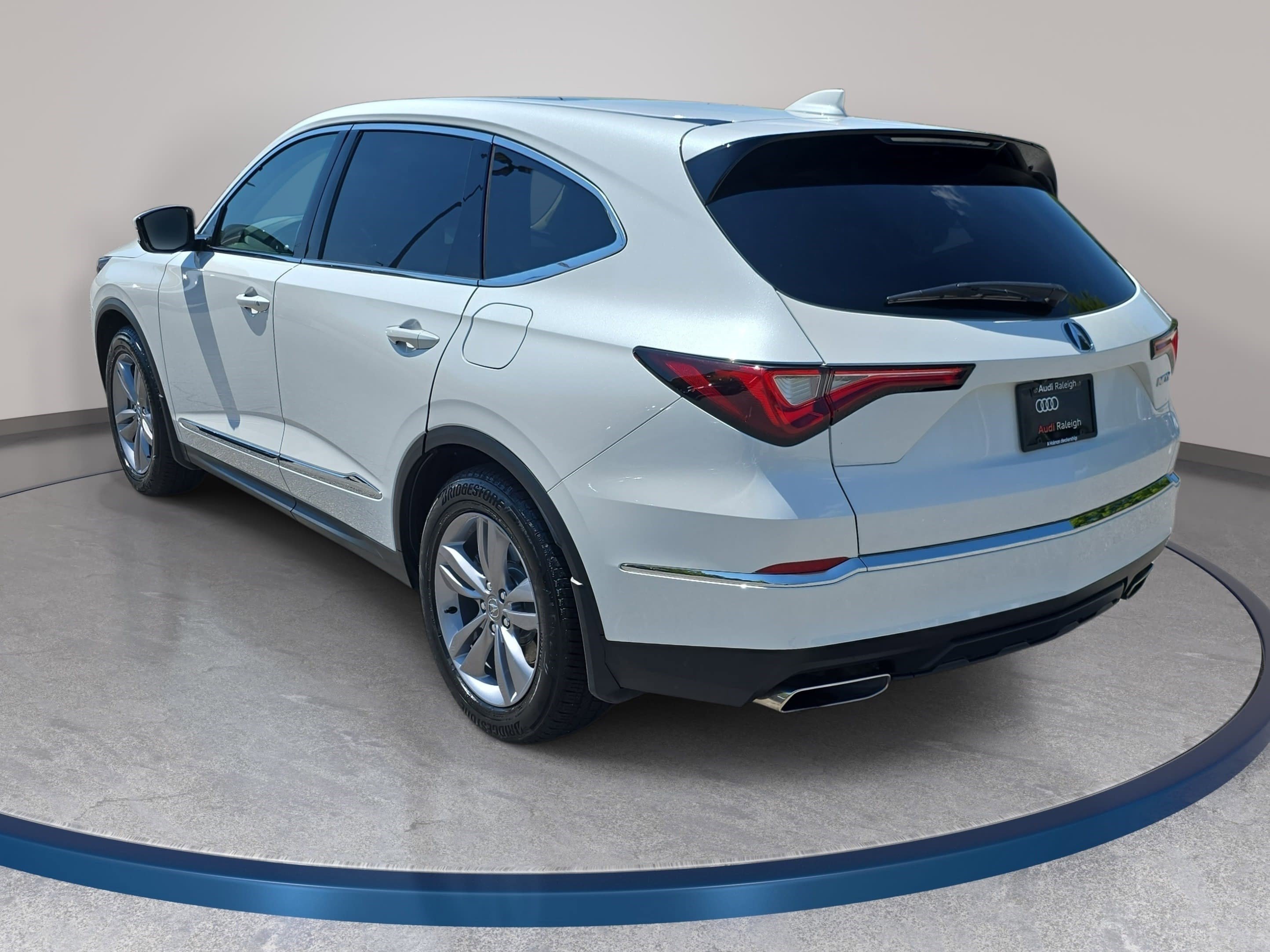 Used 2022 Acura MDX FWD image 7