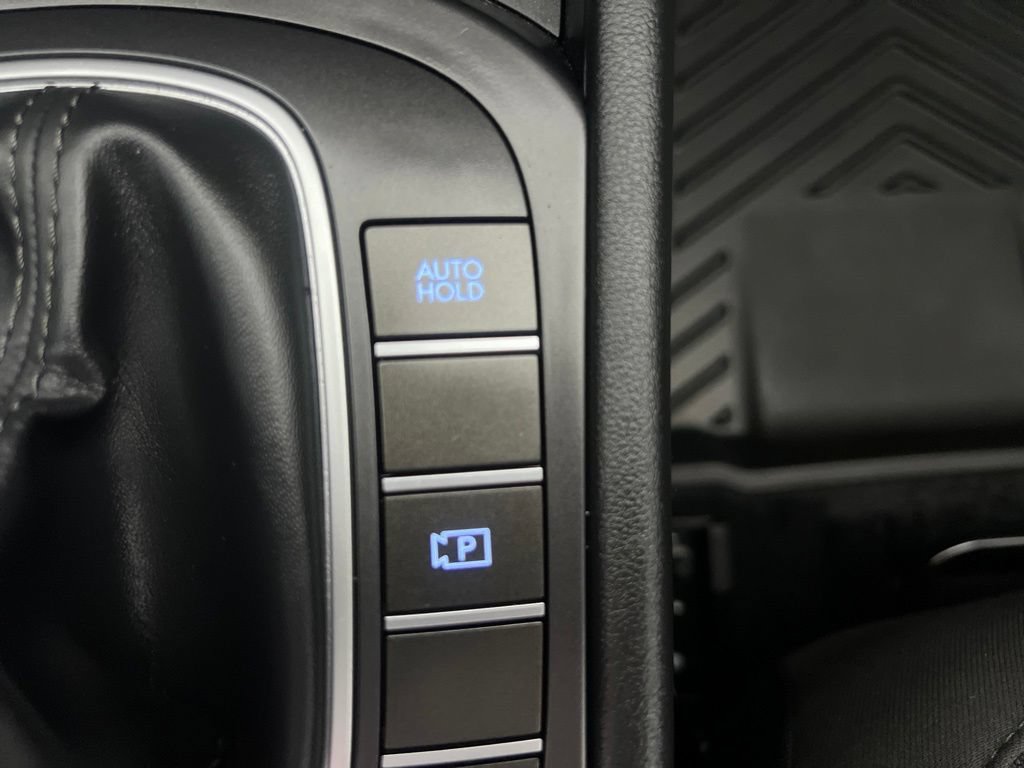 Used 2025 Hyundai Kona SEL AWD/4WD image 68