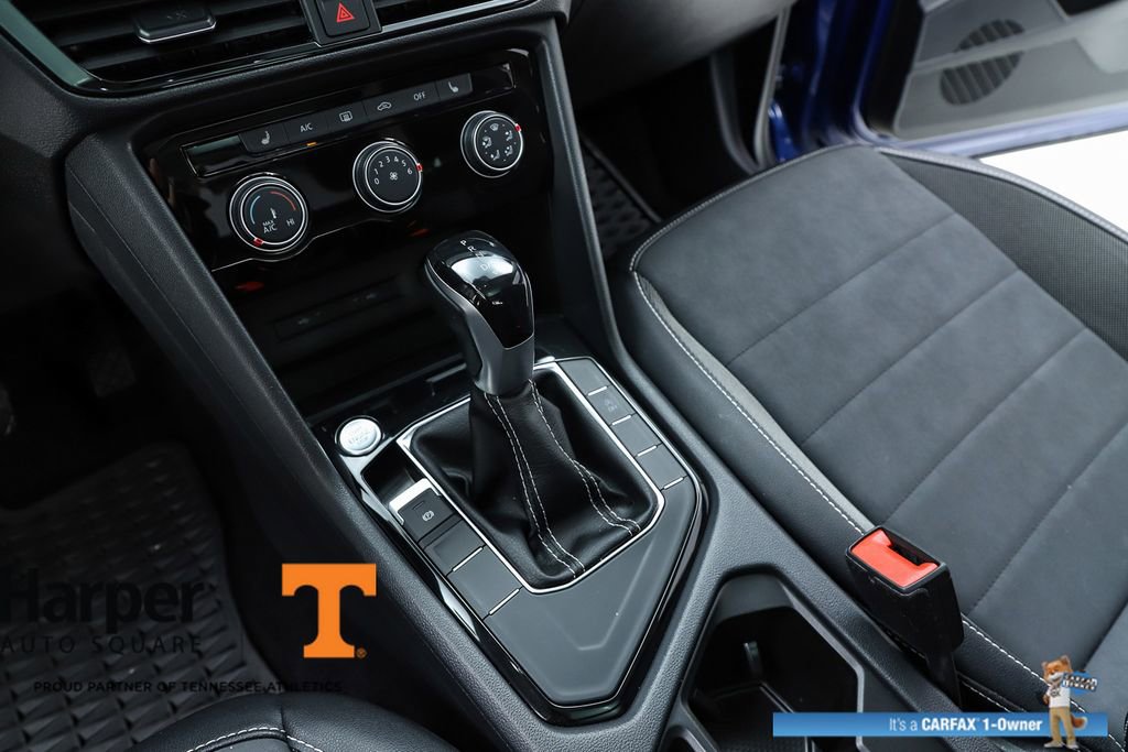 Used 2023 Volkswagen Taos SE w/ Panoramic Sunroof Package image 24