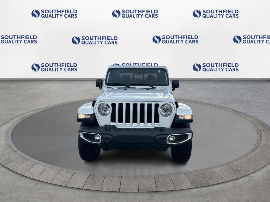 Used 2023 Jeep Gladiator Overland image 9