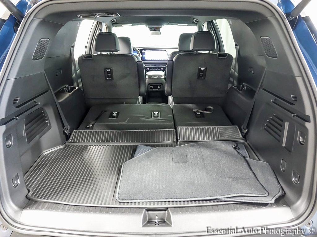 New 2026 Chevrolet Traverse LT w/ LPO, Floor Liner Package image 20
