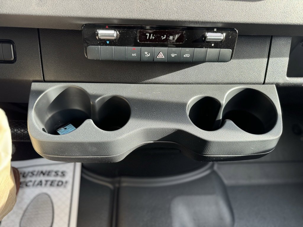 Used 2024 Mercedes-Benz Sprinter 144 Cargo image 30