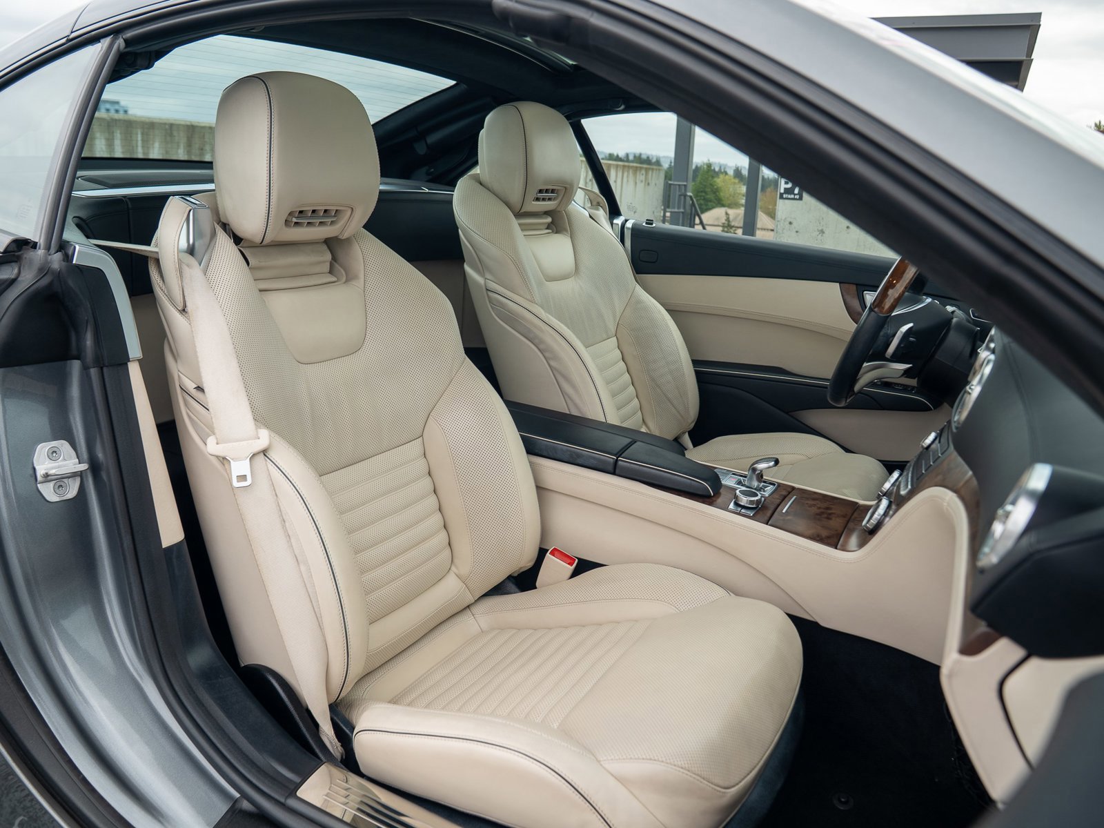 Used 2018 Mercedes-Benz SL 450 image 26