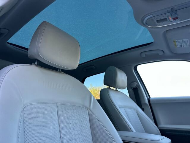 Used 2023 Hyundai Ioniq 5 Limited image 19