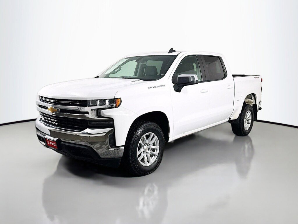Used 2021 Chevrolet Silverado 1500 LT w/ Convenience Package II AWD/4WD image 1