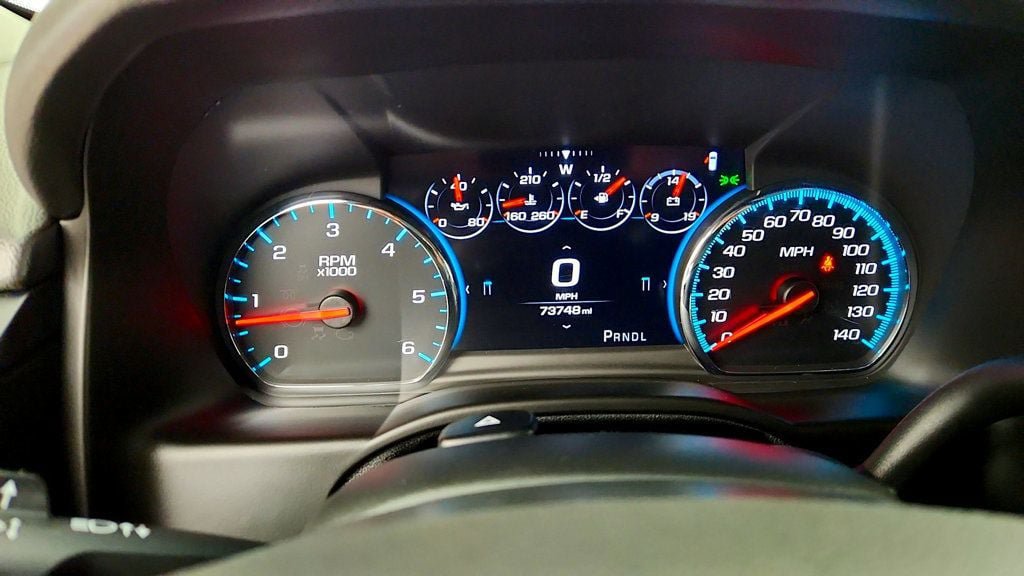 Used 2019 GMC Yukon Denali w/ Open Road Package AWD/4WD image 15