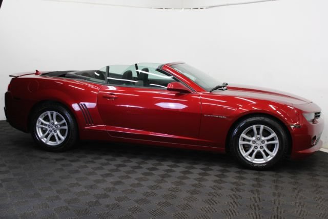 Used 2015 Chevrolet Camaro LT RWD image 7