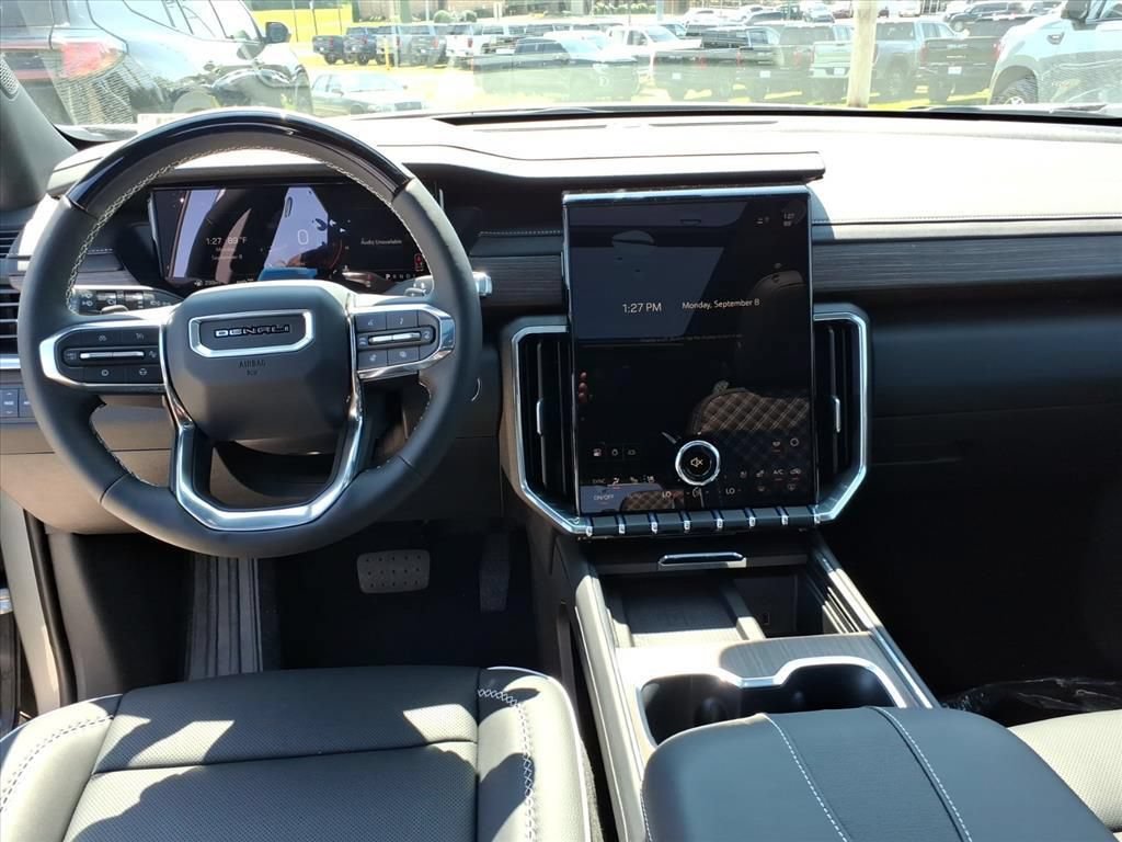 New 2026 GMC Acadia Denali w/ Super Cruise Package AWD/4WD image 16