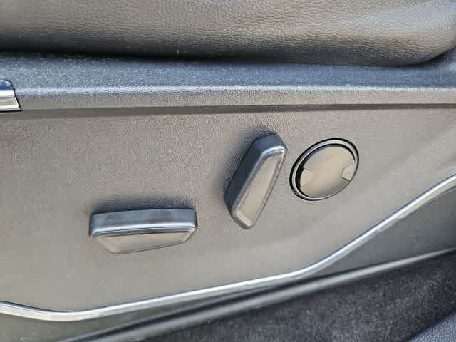 Used 2022 Ford F150 Lariat AWD/4WD image 15