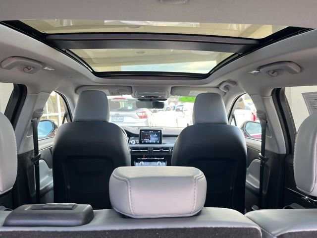 Used 2022 Lincoln Corsair Reserve w/ Sport Package image 27