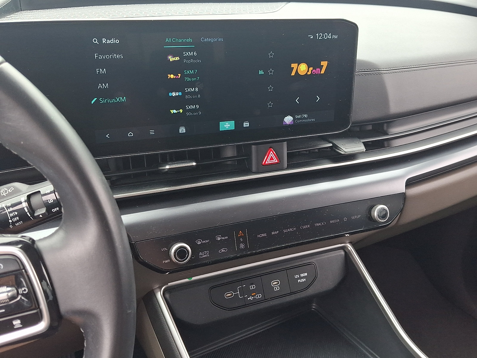 Used 2025 Kia Carnival FWD image 20