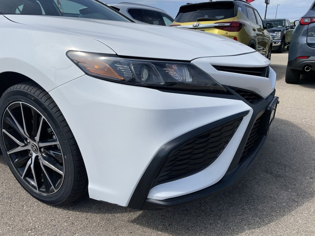Used 2023 Toyota Camry SE image 23