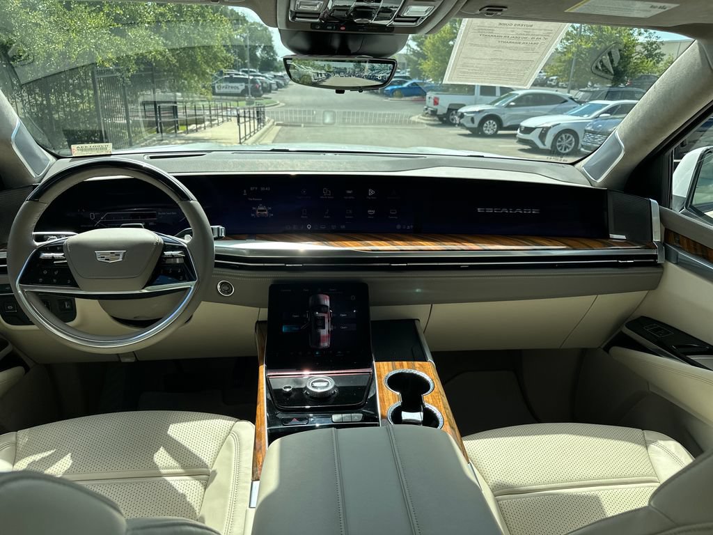 Certified 2025 Cadillac Escalade Sport Platinum w/ LPO, ONYX Package RWD image 31