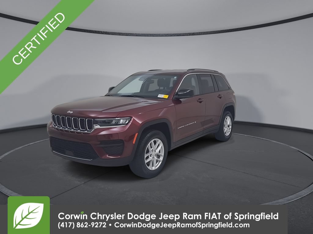 Used 2023 Jeep Grand Cherokee Laredo AWD/4WD image 6
