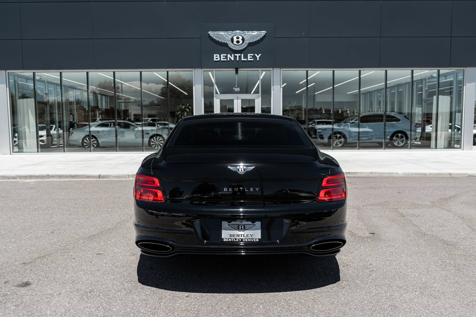 Certified 2025 Bentley Flying Spur Plug-In Hybrid AWD/4WD image 10