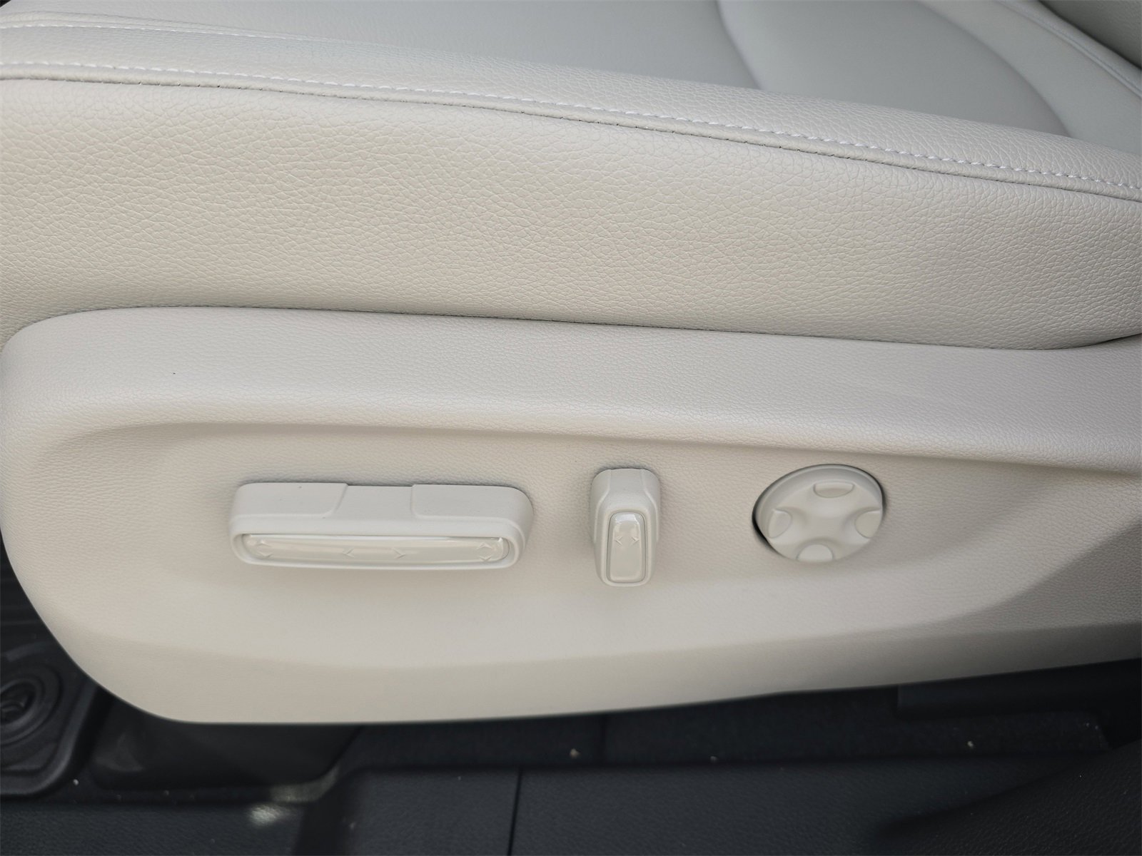 New 2026 Honda Odyssey EX-L image 9