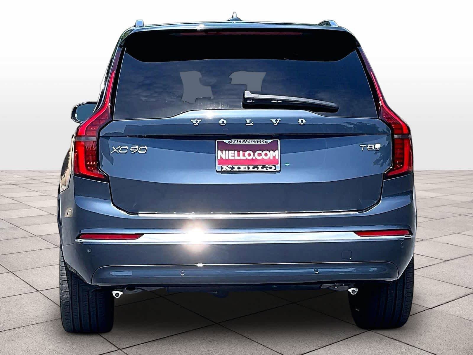 New 2026 Volvo XC90 T8 Plus w/ Protection Package AWD/4WD image 6