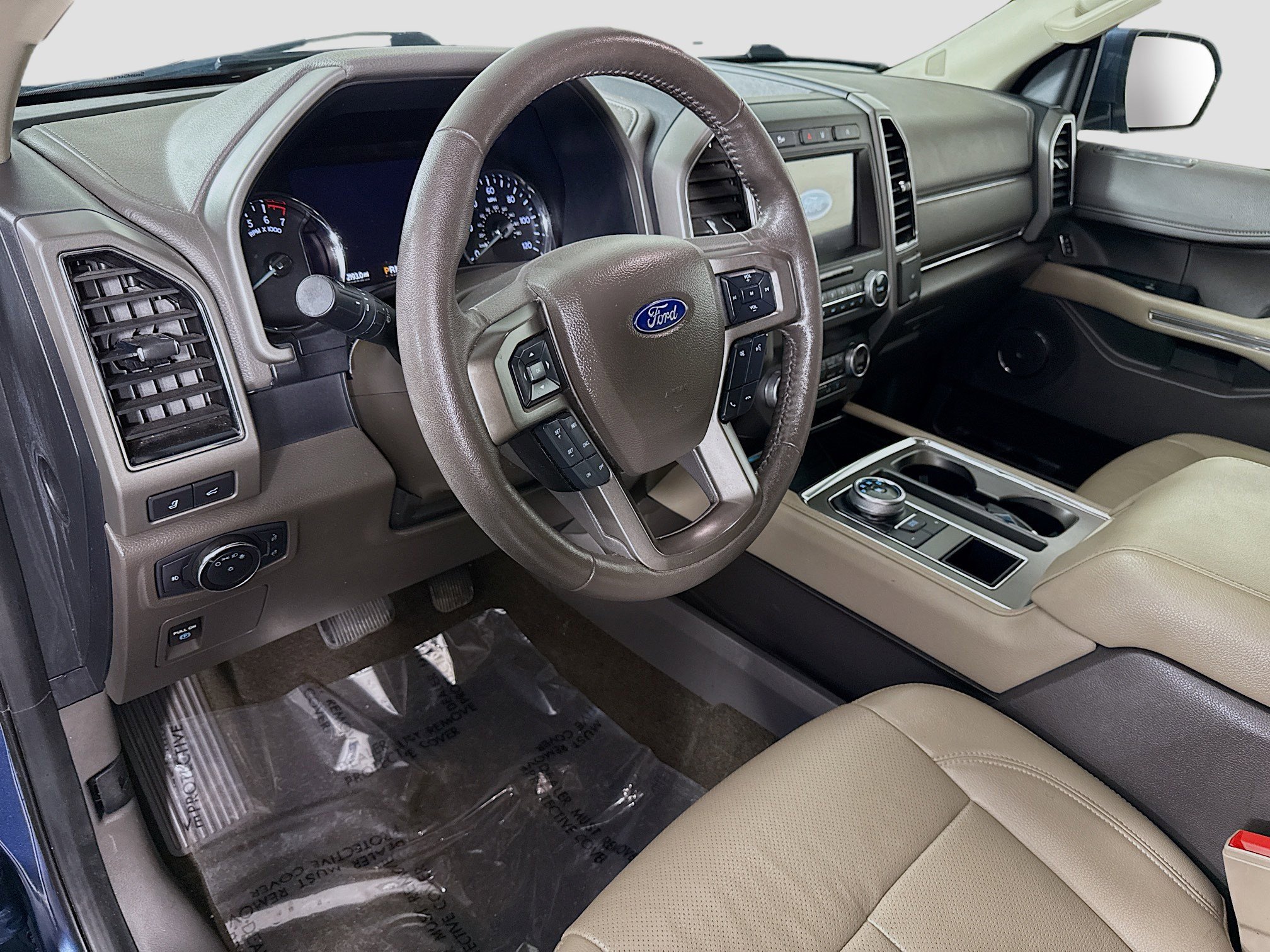 Used 2020 Ford Expedition XLT w/ Equipment Group 202A image 23