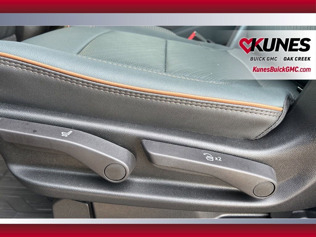 New 2026 GMC Yukon AT4 w/ AT4 Premium Plus Package image 28