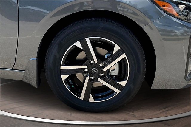 New 2025 Nissan Sentra SV image 11