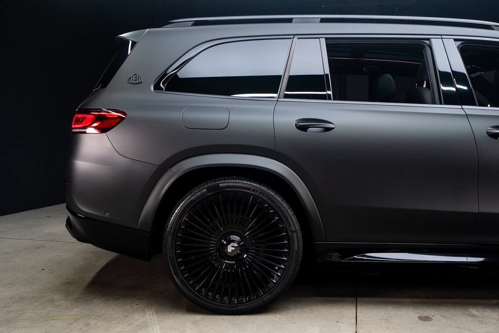 Used 2023 Mercedes-Benz Maybach GLS 600 4MATIC image 19