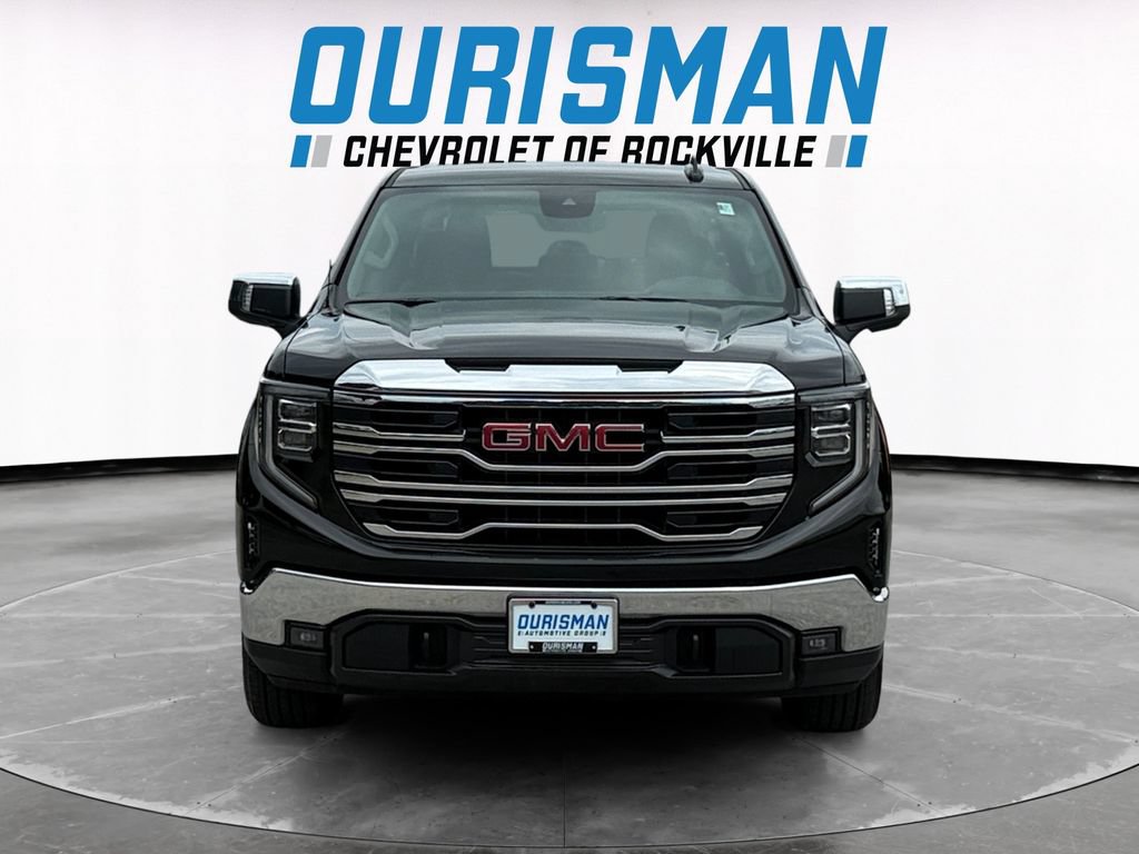 Used 2024 GMC Sierra 1500 SLT AWD/4WD image 8