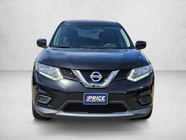 Used 2016 Nissan Rogue S image 2