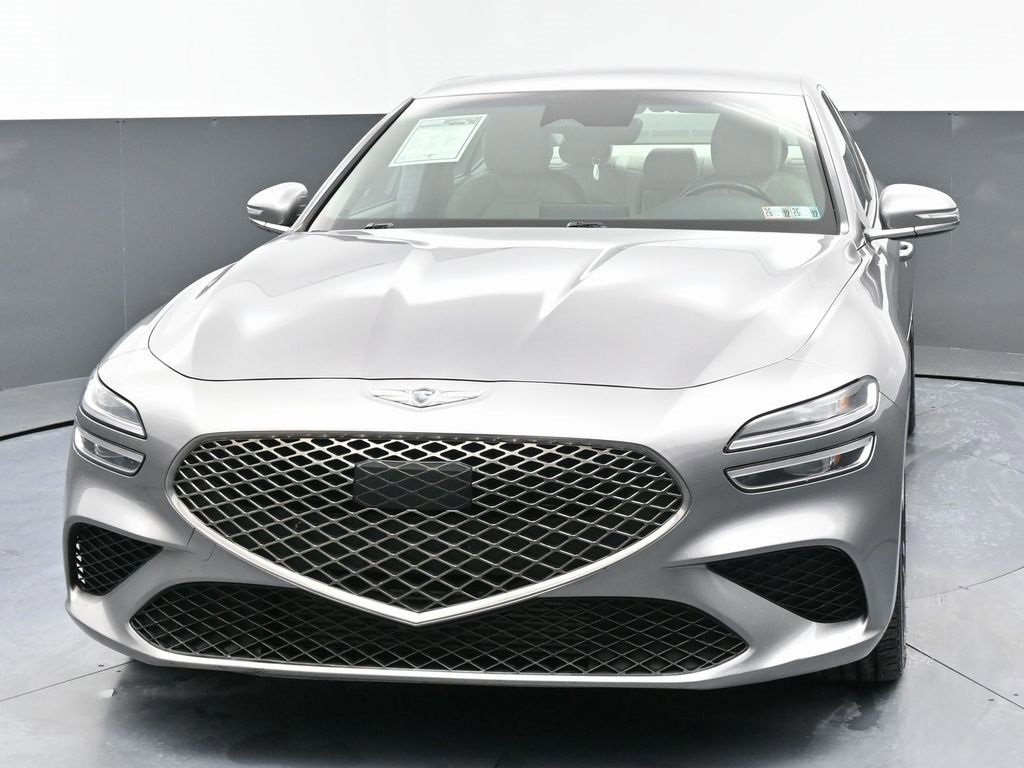 Used 2023 Genesis G70 2.0T image 5
